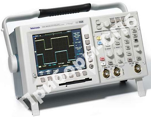 TDS 3032B - осциллограф с цифровым люминофором 300 МГц / 2 канала